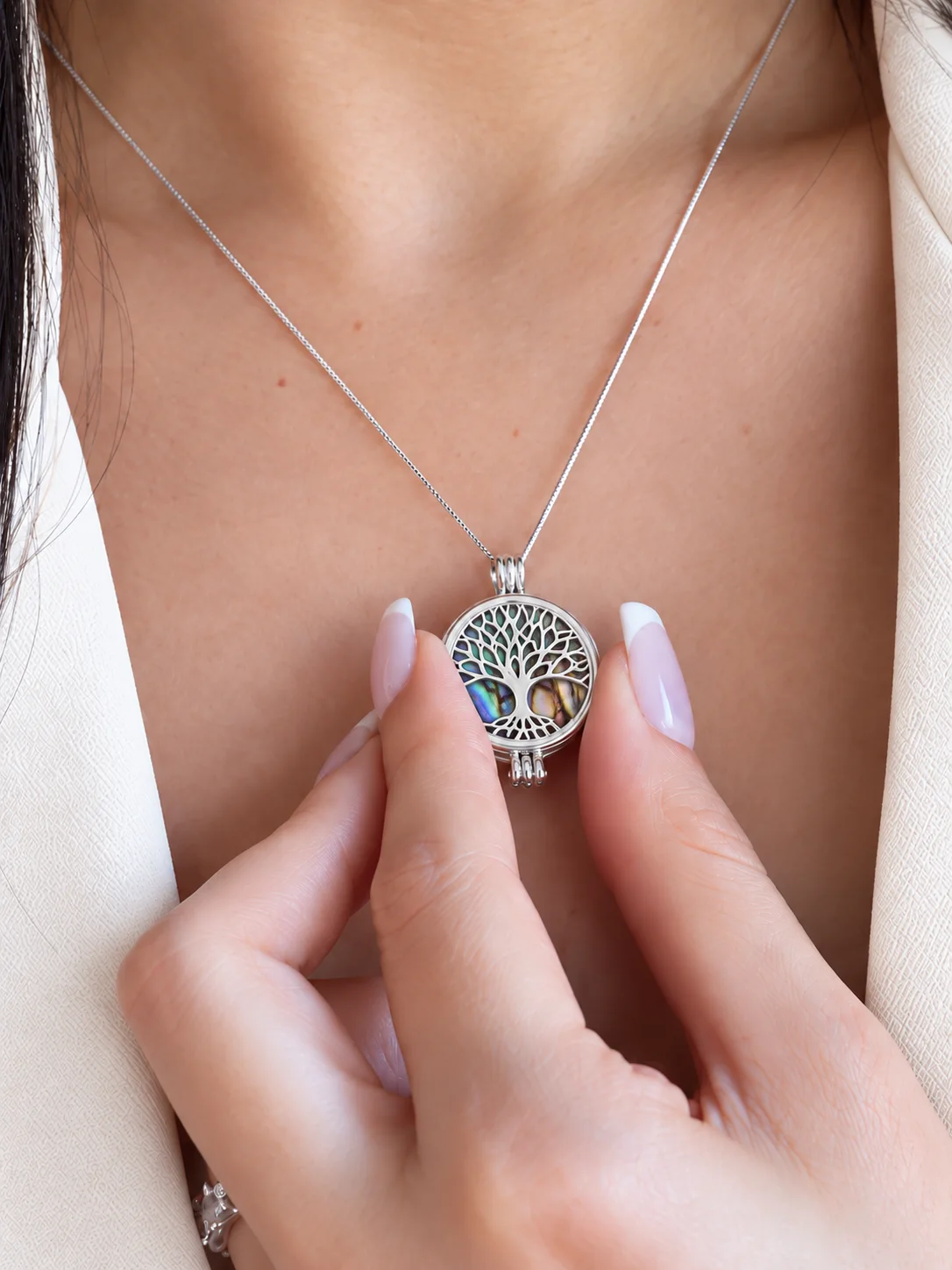 Árvore da Vida com pedra iridescente